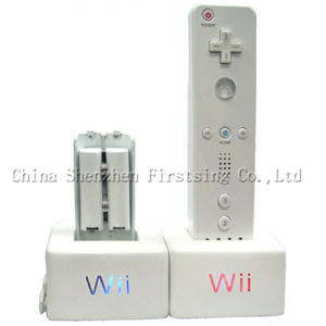FirstSing  FS19038  Remote Charging Dock With Re - chargeable Battery   for  Wii  の画像