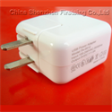 Picture of FirstSing  FS09133  USB Travel Charger USA Type  for  iPod