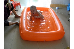 Picture of Inflatable Pool