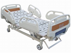 Picture of Manual Clinic Use Medical Motorized Hospital Beds With Three Functions