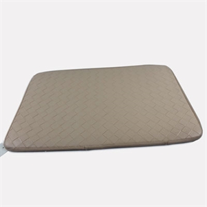 leather floor mat の画像