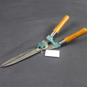 Picture of garden shears